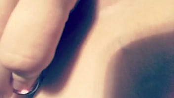 Preview 3 of Compilation 2minets - Working butt plug into tight ass
