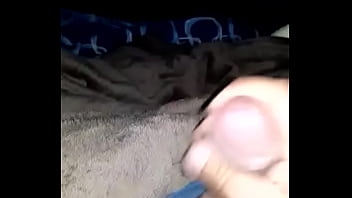 Preview 1 of Mom Cry But - Jugando solo 2