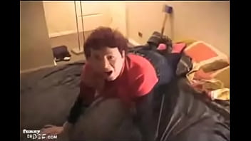 Preview 4 of Hairy Mother And Son Anal - Soy una cerda