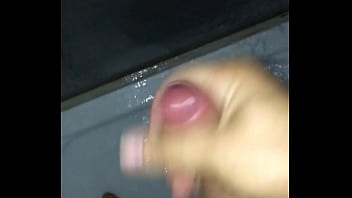Preview 1 of Jerking Her Fake - Gozada r&aacute_pida no chuveiro