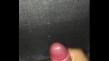 Preview 4 of Jerking Her Fake - Gozada r&aacute_pida no chuveiro
