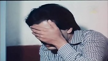 Preview 4 of Teen Gril Forced Sex - Mallu aunty bathing