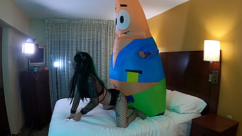 Preview 4 of Xxx Nigro Nd - Patrick Star Fucks Goth Crossdresser