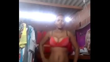Preview 1 of Hi Imitation - Una amiga de Ana quiere