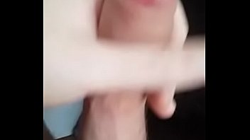 Preview 4 of Gummi Bdsm - Branlette et &eacute_jaculation 8