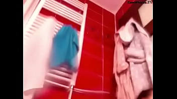 Preview 2 of Tranny Cums While Sucking Dick - what&#039_s her name