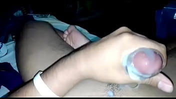 Preview 2 of Mewatbf Com - VOTANDO RICA LECHITA  PINGA  DE ICA