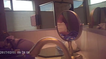 Preview 1 of Porn Live Hd - indian bhabhi bath