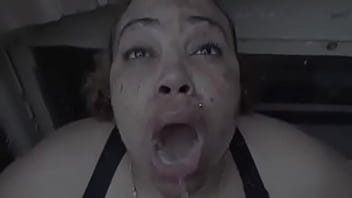 Preview 2 of Pulis Video - COROA TOMANDO MIJO