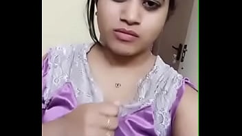 Preview 1 of Xxx Indeyn Video - Desi girl teasing by dress change