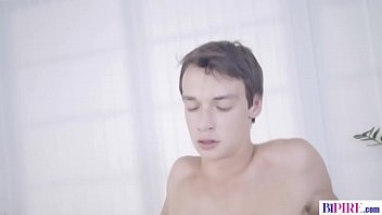 Preview 3 of Supersex Video - Bisex guys sharing a fresh pussy