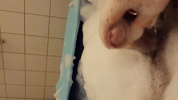 Preview 2 of Toilet Gangbang - Senjin the Dragon jerking off in the tub