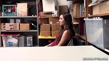 Preview 1 of Bij Boob Mom - LP Officer fucks Jade Ambers delicious pussy like a raging bull from behind!
