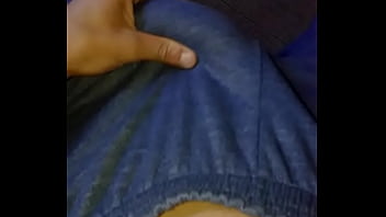 Preview 1 of Dika Toua Sex Videos Com - magrelo exibindo pau