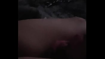 Preview 1 of Stepmom Adian - Je film les l&egrave_vre de ma femme mon pote regarde sa chatte.