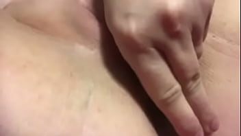 Preview 2 of Pornpoma - Glass plug