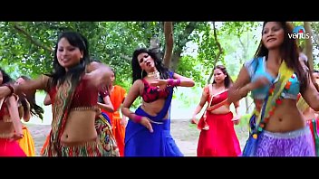 Preview 2 of Hot Boob Bus - Poonam Dubey Hot Song
