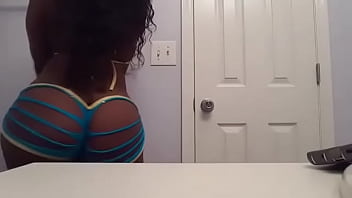 Preview 2 of Girlfriend Drinking - Tuushhe