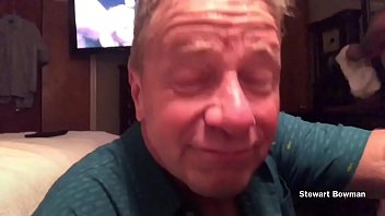Preview 4 of Sex Monin - An American newspaper photographer Sucks a Cock to Orgasm in High Definition,  YIKES!