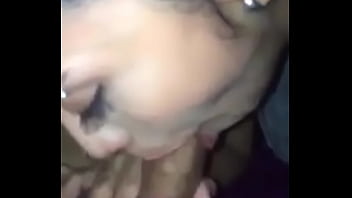 Preview 3 of Www Xvideu Comindea - Una peque&ntilde_a mamadita