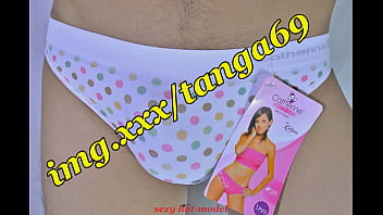 Preview 1 of Pendejo 4 - Estrenando Tanga Nueva Catherine Puntos  y mi corpi&ntilde_o carnival teens