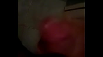 Preview 3 of Brat Gets - caipira se aliviando pro padrasto depois de capinar mato