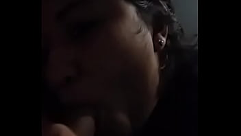 Preview 1 of Pa Sucks - Boquete da vizinha