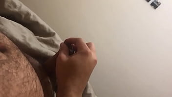 Preview 3 of Adolecentes Nenas Desnudita - Passivo gordinho na punheta e falando putaria