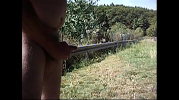 Preview 4 of Santa Leone Xxx Video - Wichsen auf einem Parkplatz