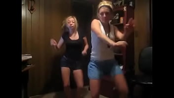 Preview 2 of Eva Saldana Maid - dancing to paper plaines (brinelovesamber101) [Aug 25,  2008 ]