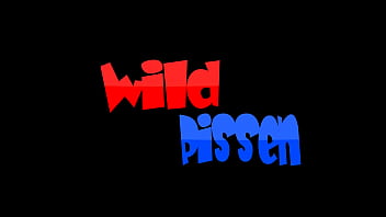 Preview 1 of Xxxnepali Archana Paneru Video - Wild pinkeln - Ich pisse an die Hauswand