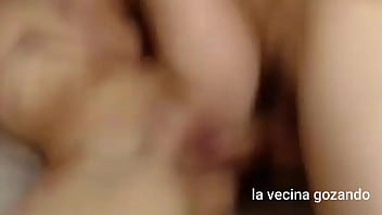 Preview 4 of Babhi Devet - la vecina gozando