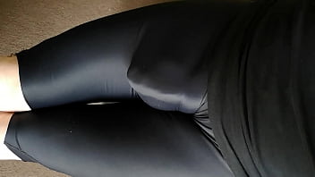 Preview 1 of Guest Your Mother Gameshow - Lycra package
