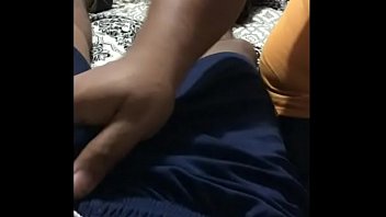 Preview 1 of Vieja Con Negro - Mi Amigo Hetero se deja Pu&ntilde_etear