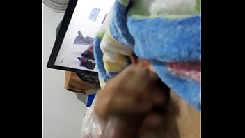 Preview 4 of Chatroulette Iceland Sex Video - Masturb&aacute_ndome