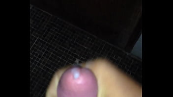 Preview 3 of Teens Add - paja en el ba&ntilde_o