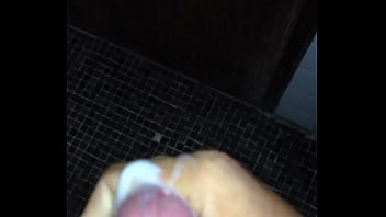 Preview 4 of Teens Add - paja en el ba&ntilde_o
