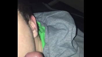 Preview 2 of 1min Vido Tube - White Gay Slut Sucks Part 1