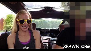 Preview 2 of Dos Six - Bimbo does her superlatively good to impress with her reality blow job