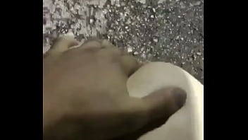 Preview 4 of Gril Pregnant Sperm Egg Guy - Mamando no Estacionamento
