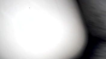Preview 2 of Ojabqucab - sexo en el carro de mi novio