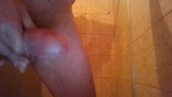 Preview 4 of Business Woman Undressing - Pauzudo no banho