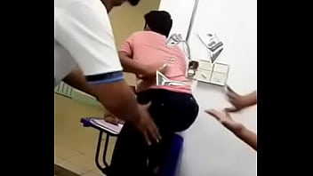 Preview 2 of Mgentot Nangis - Tremenda cogida en clase de mate