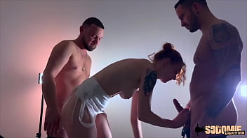 Preview 3 of Reily Jordi - Stella,  une coquine avide de sexe
