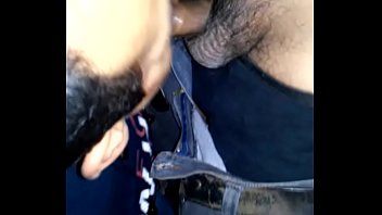 Preview 1 of Nina Elle Cuckold - un puto me la chupa a mi y a mi valedor