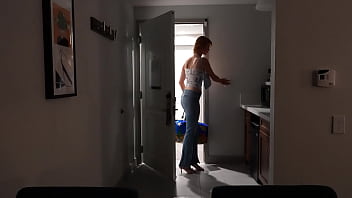 Preview 1 of Boy And Gayxnxx - Hotel mix-up leads to sloppy midnight hook-up !