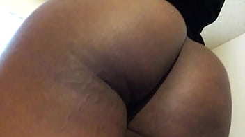 Preview 2 of Amateury Horoscopes - Fat ebony ass jiggle