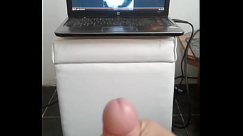 Preview 2 of Bbw Maid Hide Webcam - Tributo a karlatranss