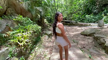 Preview 1 of Sax Video Xxx Com Hd - Acompa&ntilde_o a mi timida peque&ntilde_a hermanastra a buscar le&ntilde_a en el bosque y termino d&aacute_ndole una rica follada a su rico co&ntilde_o apretado