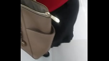 Preview 1 of Enony Tee - Lady with a fat ass